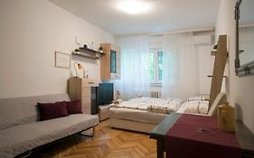 Studio Apartment Vijenac